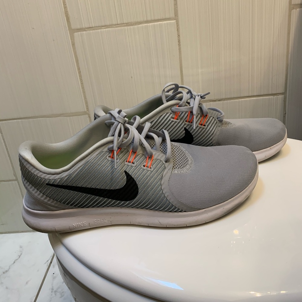 Nike running sneakers 🏃 👟